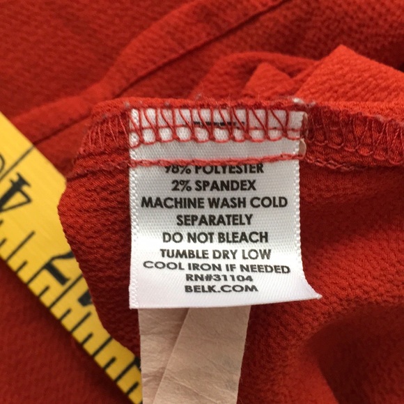 New Directions Rust colored button up blouse. Size S - Picture 5 of 5